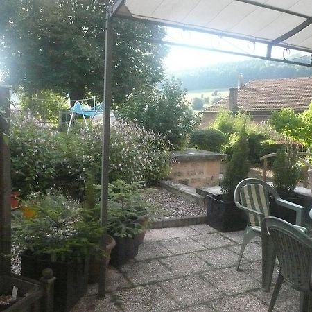 Au Clos D'Ardennes Balaives-et-Butz Екстериор снимка